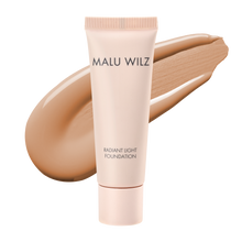 Charger l'image dans la galerie, Fond de Teint Radiant Light (25ml)